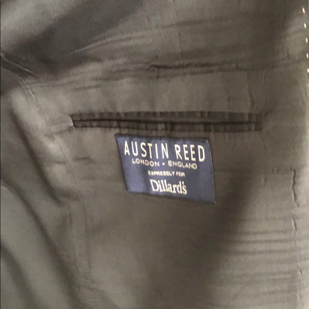 AUSTIN REED pinstripe navy suit - Picture 6 of 8